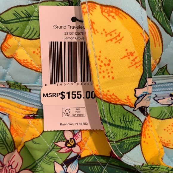 NWT vera bradley grand traveler duffel bag lemon grove - Picture 2 of 10